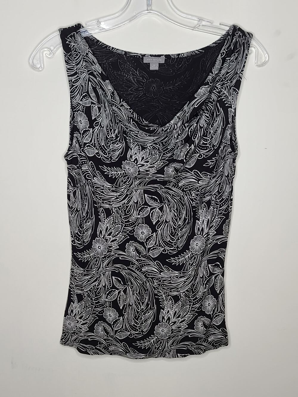 Ann Taylor black white floral sleeveless blouse - XS